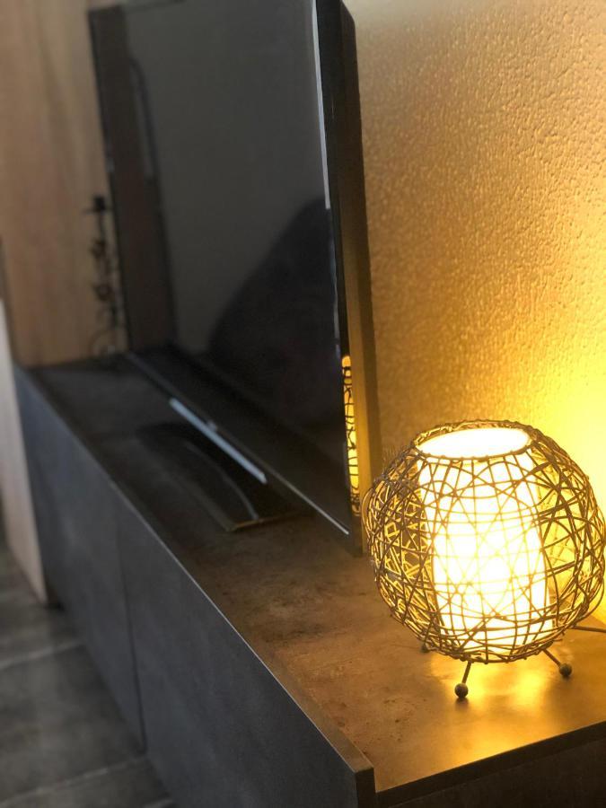 Joannas 2Brooms Sea Apartment Peraía Екстериор снимка