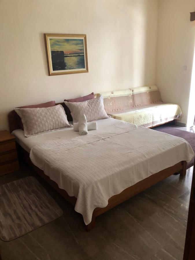 Joannas 2Brooms Sea Apartment Peraía Екстериор снимка