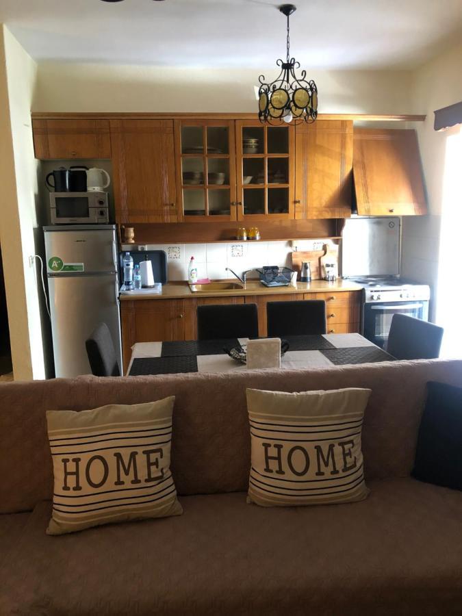 Joannas 2Brooms Sea Apartment Peraía Екстериор снимка